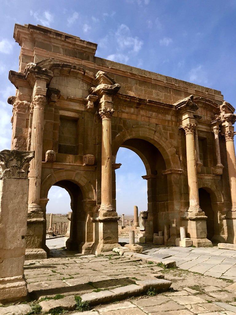 Bonjour de #Timgad... !