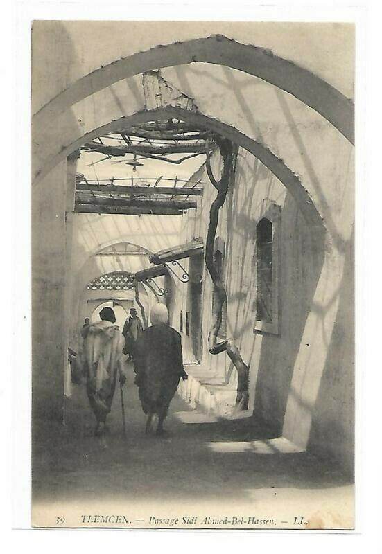 TLEMCEN : passage Sidi Ahmed-bel-HASSEN