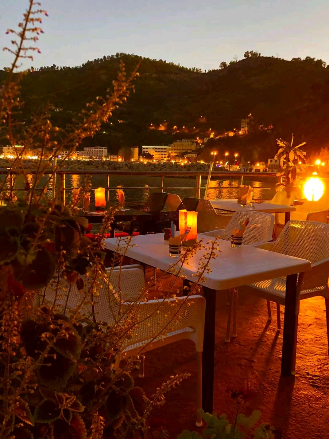 مطعم لويزة بحلته الجديدة سكيكدة