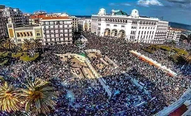 الشعب الجزائري العظيم