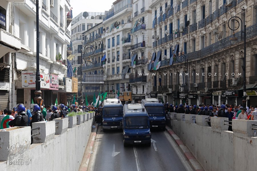 #Hirak : Le blocage et l'asphyxie des grandes artères de la capitale par la Police