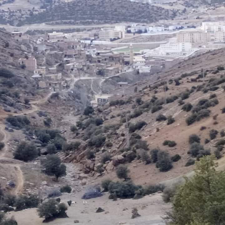 قرية حيدوس ثنية العابد