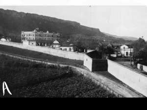 La caserne Bedau (Lycée Polyvalent - Ahmed Ibn Zekri)