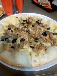 Une bonne Pizza chez Benidorm, ça vous dit?