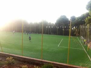 Stade installé au petit perdreaux au milieu des pinèdes