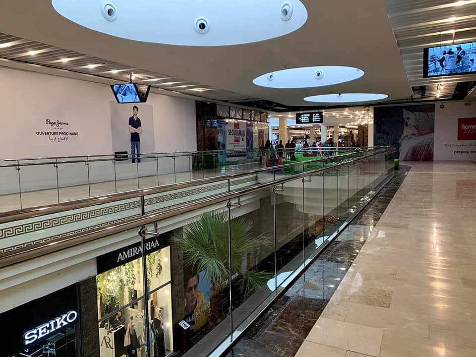 ES-SENIA : Un nouveau centre commercial, inauguré