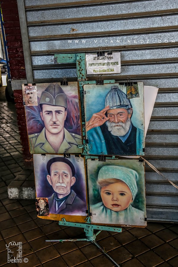 Artiste plasticien qui donne un cachet particulier à la place gueydon (Béjaia)