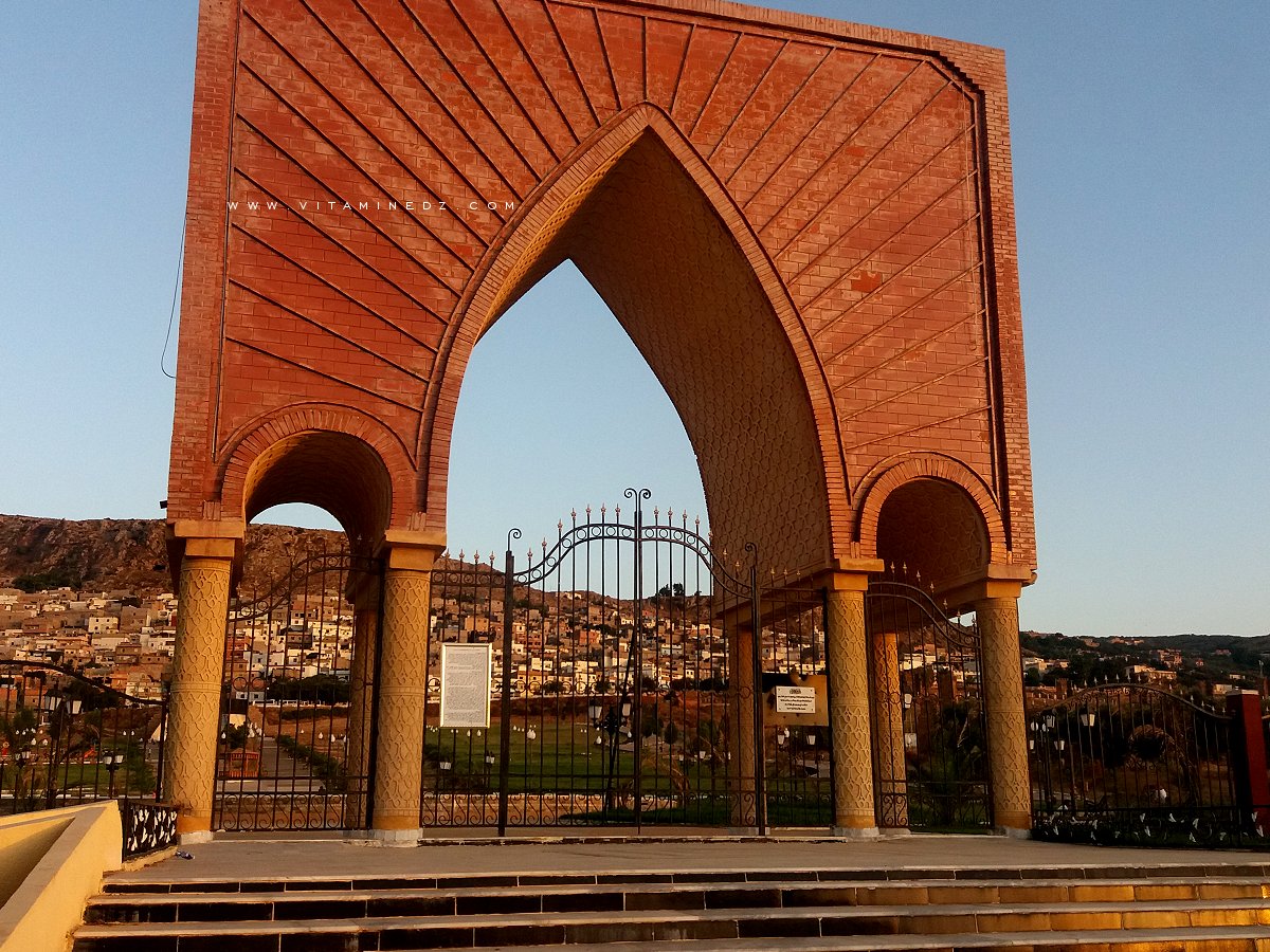 Tlemcen : a quoi riment ces architectures hybrides