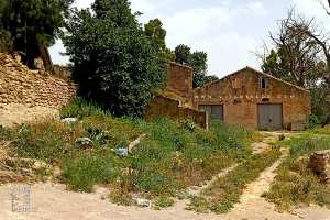 Ancienne Ferme coloniale à Ain El Hadjar (Commune de Hennaya - Tlemcen)