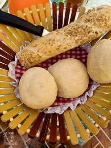 Le pain maison (Khobz eddar) fait grossir : idée reçue ou pas ?