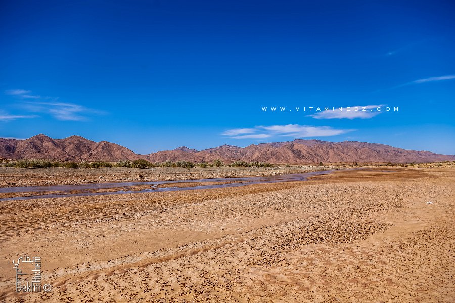 En allant de Boussemghoun vers El Bnoud, nous traversons El Oued El Gharbi