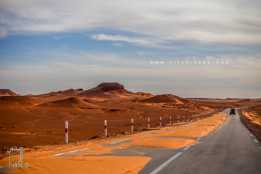 Banc de sable sur la route du Tinerkouk