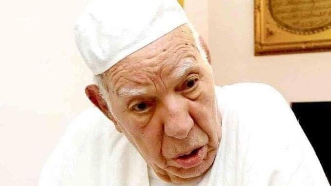 Très peu d’hommages après la mort ce lundi de Abdelkader Lamoudi à l’âge de 95 ans.