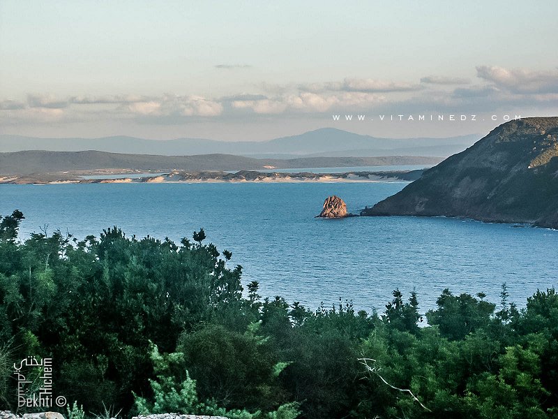 La plage du Cap Rosa (El kala), déserte au mois de Septembre