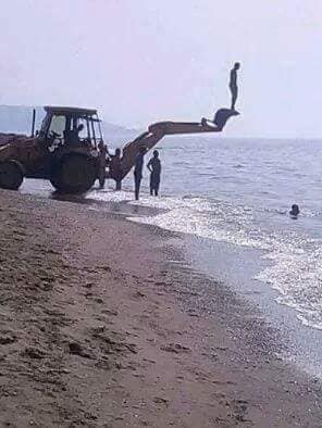 Awtek Allah Ou Akbar