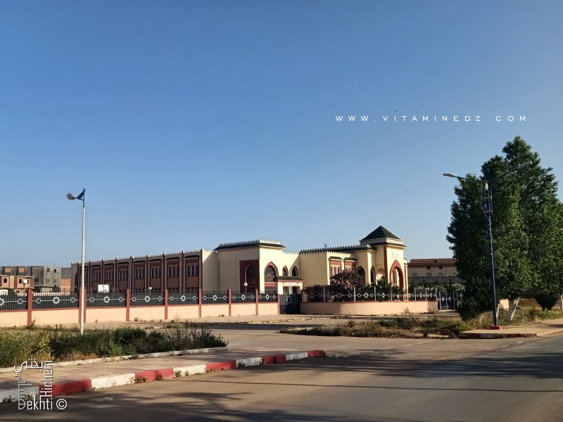 CEM souani : متوسطة الاخوة الشهداء زروقي السواني