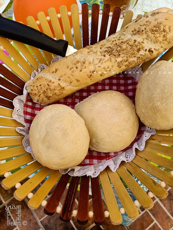 Le pain maison (Khobz eddar) fait grossir : idée reçue ou pas ?