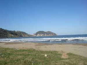 Plage Ain Oum El Gssab (Skikda)