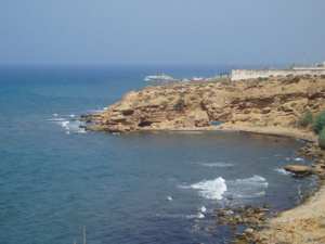 Plage Bouharoun (Tipaza)