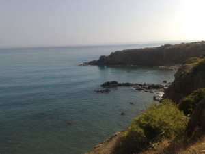 Plage La 2eme Pointe ou Dhar Amellal (Pied Blanc ) (Tipaza)