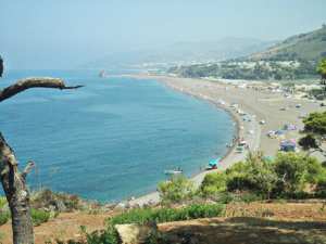 Plage Tizgha ou Tarjilatt (Chlef)