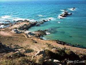 Plage Oued E'Baa ou Le Pain de Sucre (Oran)