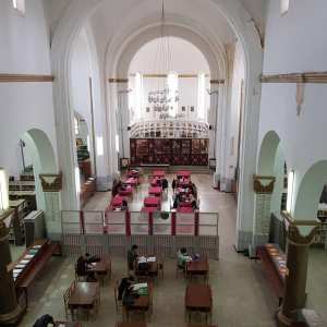 Mascara : ancienne église convertie en Bibliothèque
