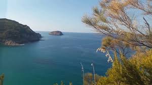 Plage sauvage (Skikda)