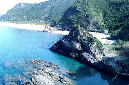 Plage Awrar (Skikda)