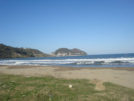 Plage Ain Oum El Gssab (Skikda)