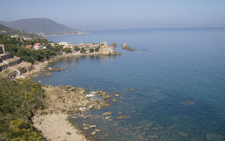 Plage Ach El Baz ou Ache El Vaz (Béjaia)