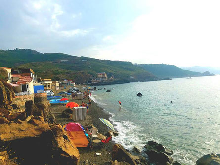 Plage Zegzou ou Tamda Ouguemoun (Tizi-Ouzou)
