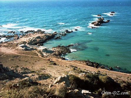 Plage Oued E'Baa ou Le Pain de Sucre (Oran)