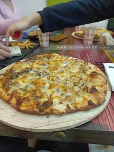 Pizza chez Capitol Lounge à Tlemcen