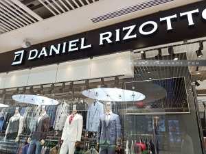 Daniel RIZOTTO habillement hommes (Es Senia centre commercial Oran)