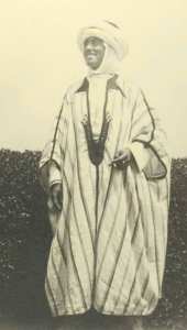 Photo prise en Amérique en 1892 du 1er algérien qui a voyagé aux États-Unis