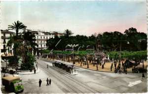 Alger-Place-de-la-République-Le-Square-Bresson