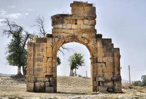 Batna- Arc de triomphe de Markouna