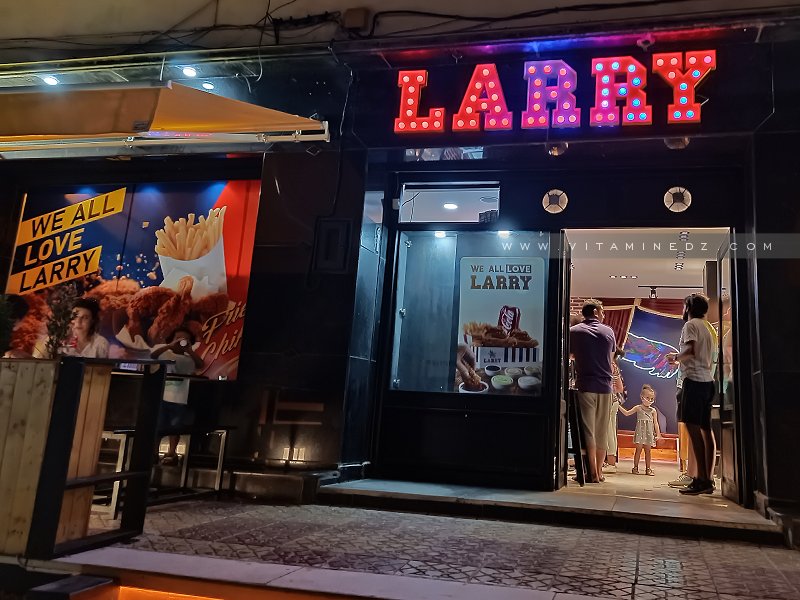 Larry Fried Chiken, Nouveau restaurant à Tlemcen