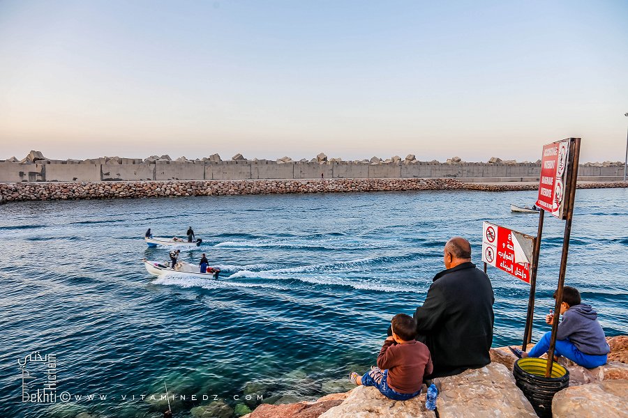 Nouvelle attraction au nouveau port de pêche de Sina Youchaa