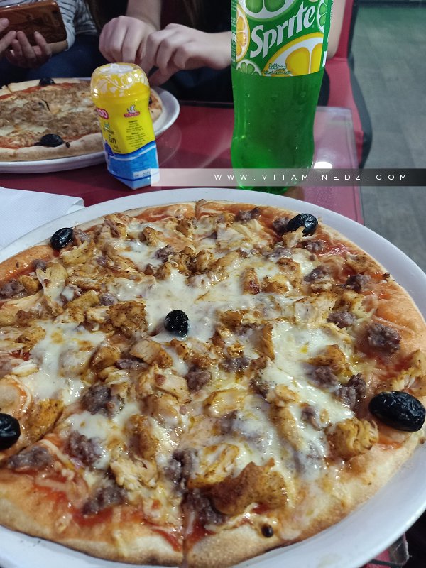 Ghazaouet : Pizzeria restaurant Nemours en face du port