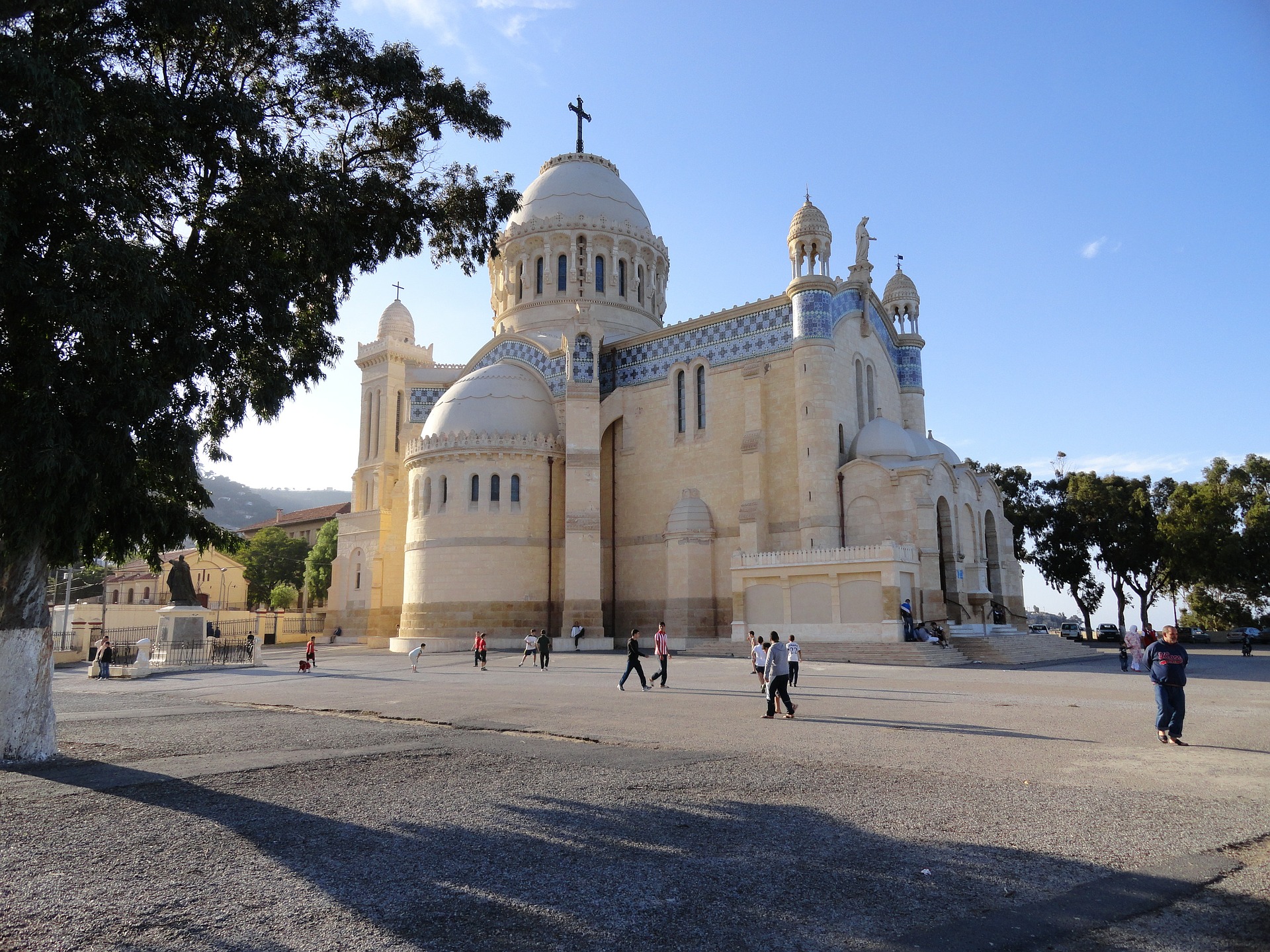 Alger- Basilique Notre Dame d'Afrique