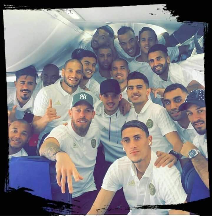 صورة جماعية لمحاربي الصحراء