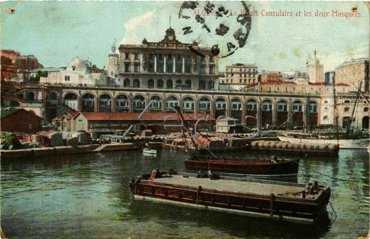 Alger-Le-Palais-Consulaire-et-les deux mosquées