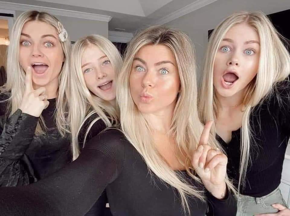 جدة و حفيداتها