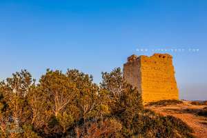 Tour ou Bordj de surveillance de la côte de Honaïne datant de l'époque almohade