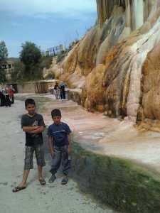 الأحفاد.. رياحين الحياة