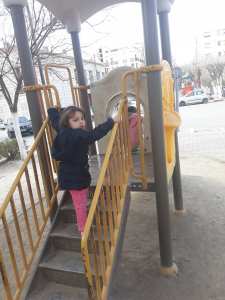 اجمل فترة حياة الانسان هي الطفولة الاولى.