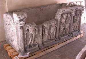 Moulage ; sarcophage ; Sarcophage dit  des Epoux