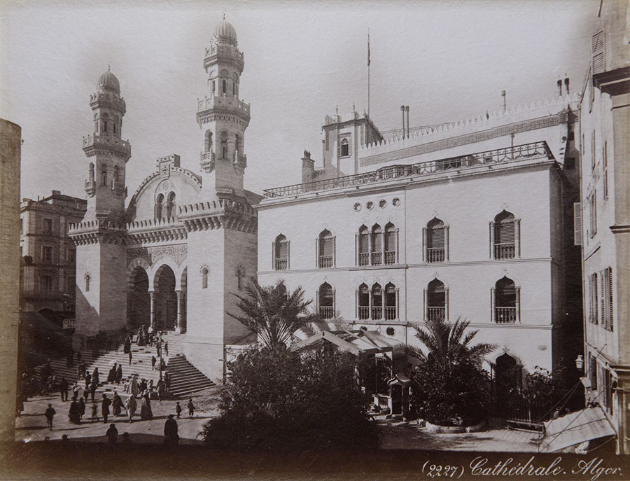 La cathédrale et le palais d'Hiver, à la fin du XIXe siècle